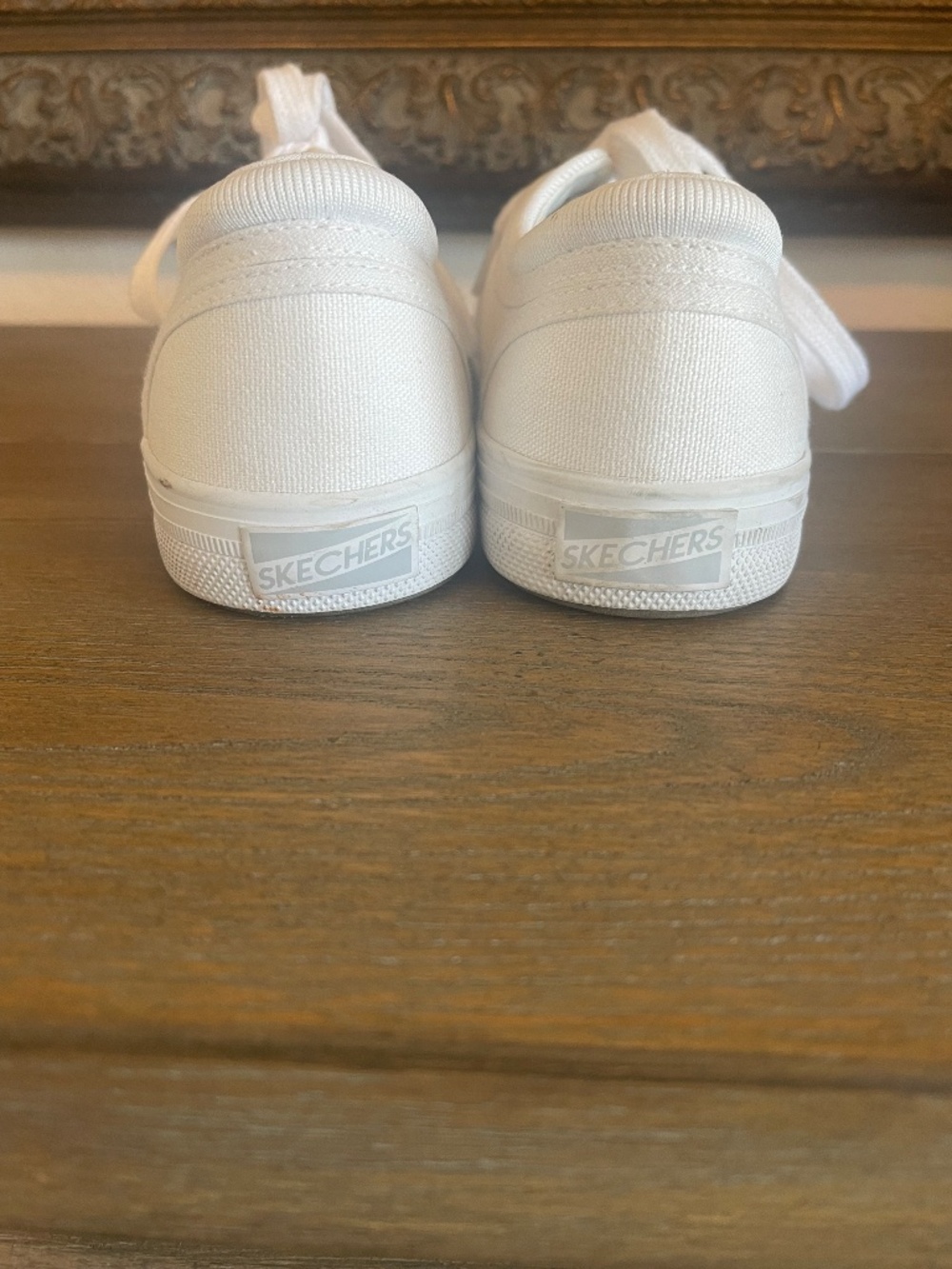Skechers White Canvas Utopia Memory Foam Sneakers Lace Ups Comfort Versatile 9 - Picture 4 of 8